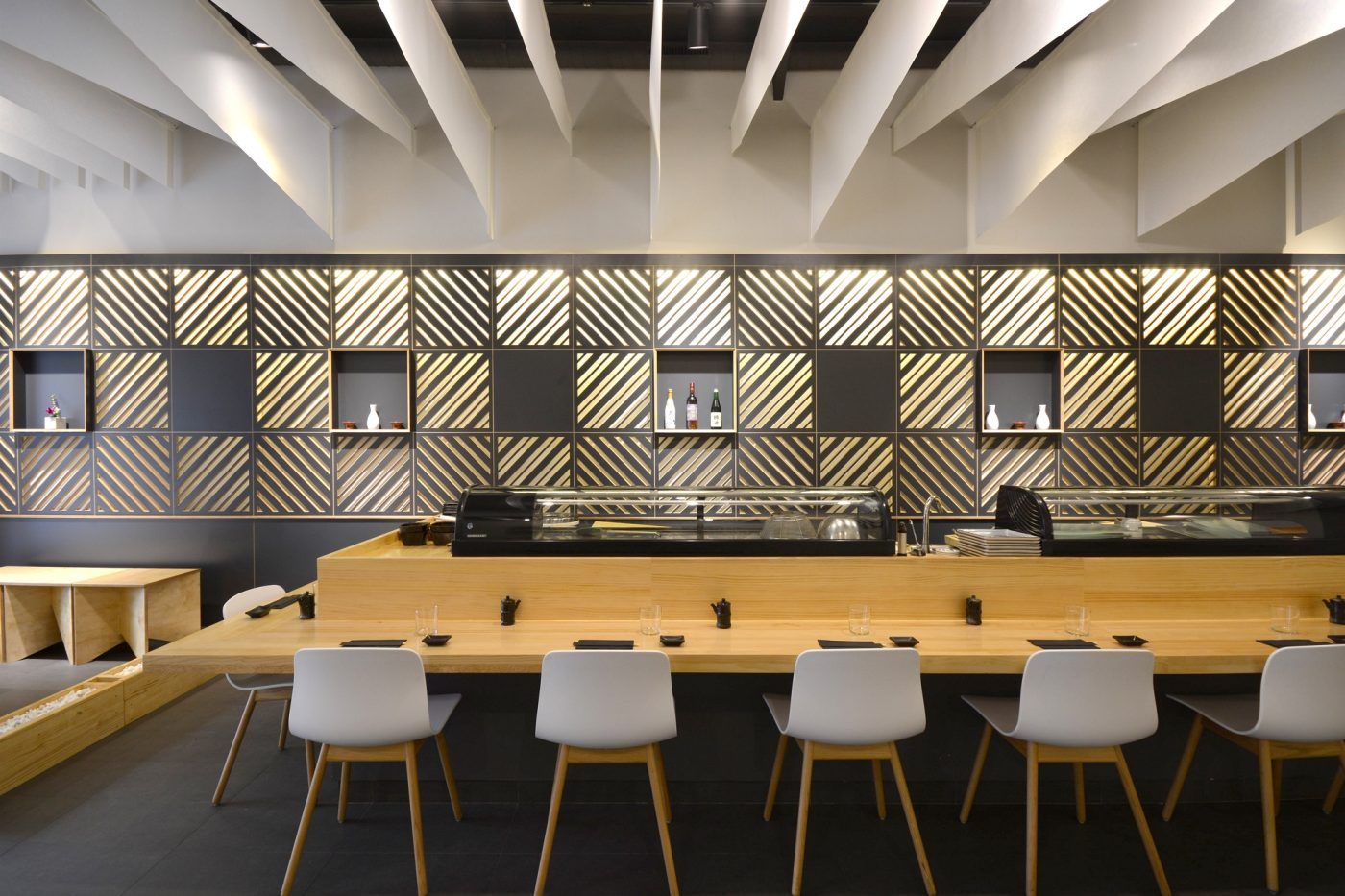 KOBFUJI ARCHITECTS apuesta por paneles personalizados de FORMICA®