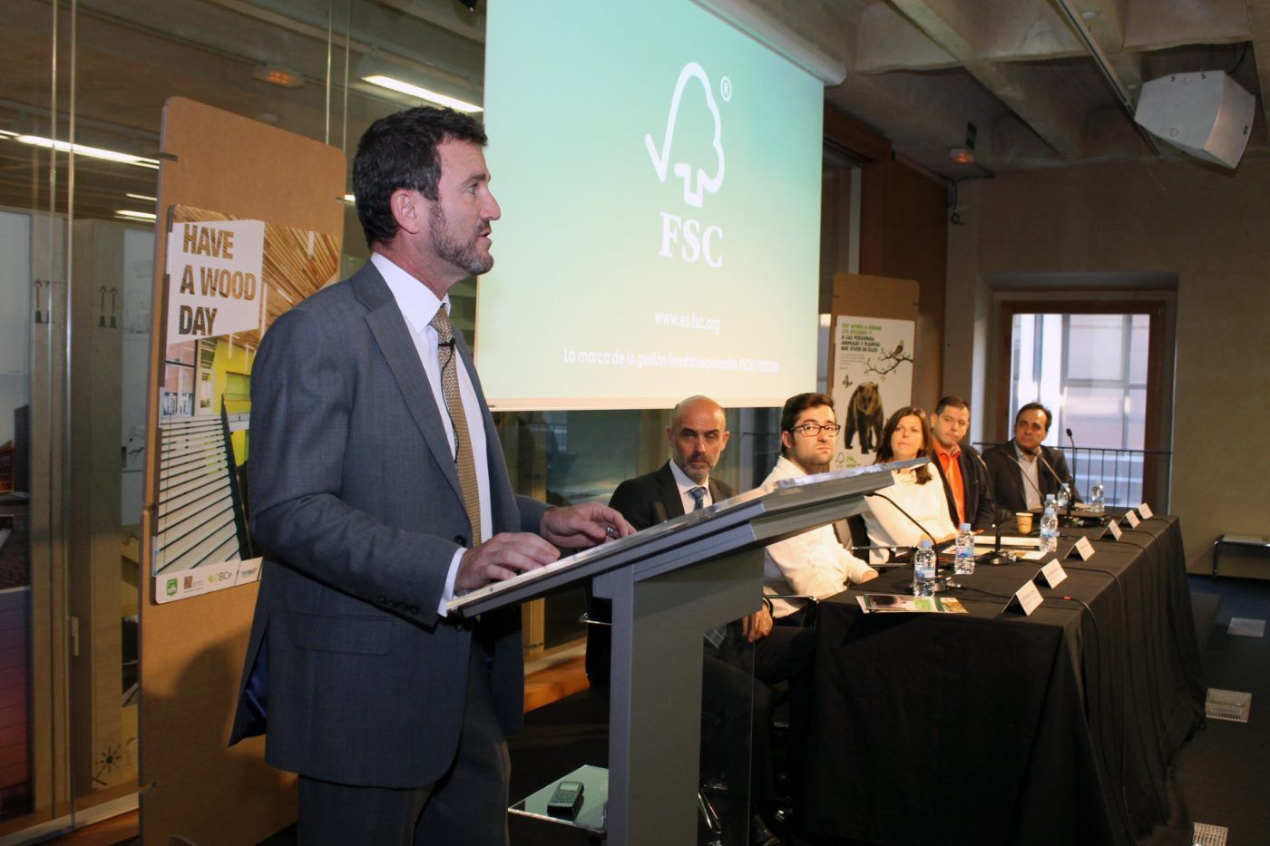 LASEDE COAM acogió el “HAVE A WOOD DAY”