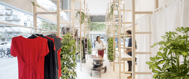 Fresno estadounidense: Luz y Naturaleza en la tienda de ropa MIT MAT MAMA