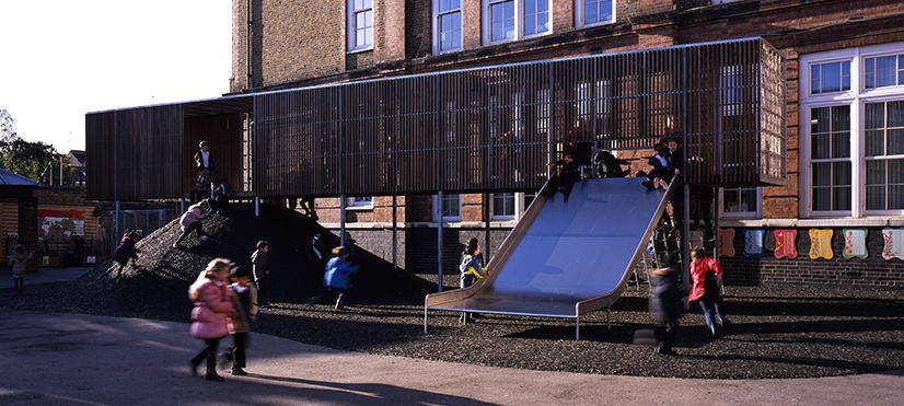 CHISENHALE: El nuevo patio de recreo