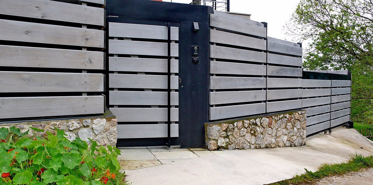 El encanto del tiempo pasado en maderas en exteriores