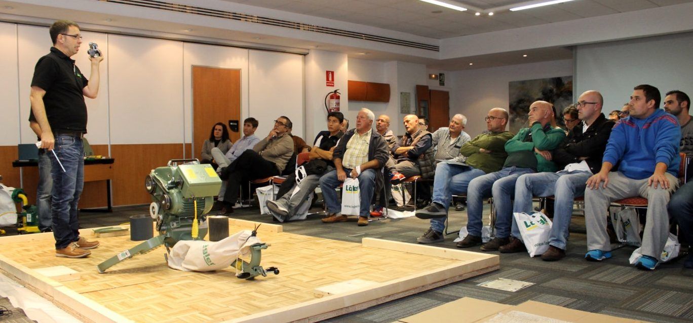 Exito de los seminarios técnicos de LÄGLER en SANT JUST PARQUETS