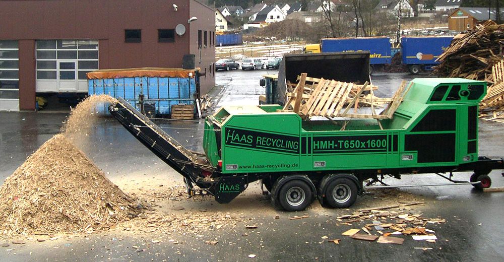 Muestra de astilladoras y trituradoras en EXPOBIOMASA