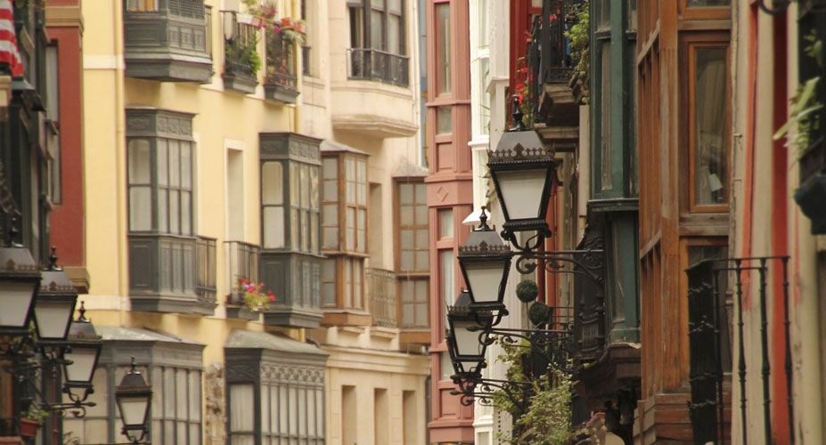 Euskadi apuesta firme por la madera exterior para la rehabilitación del patrimonio