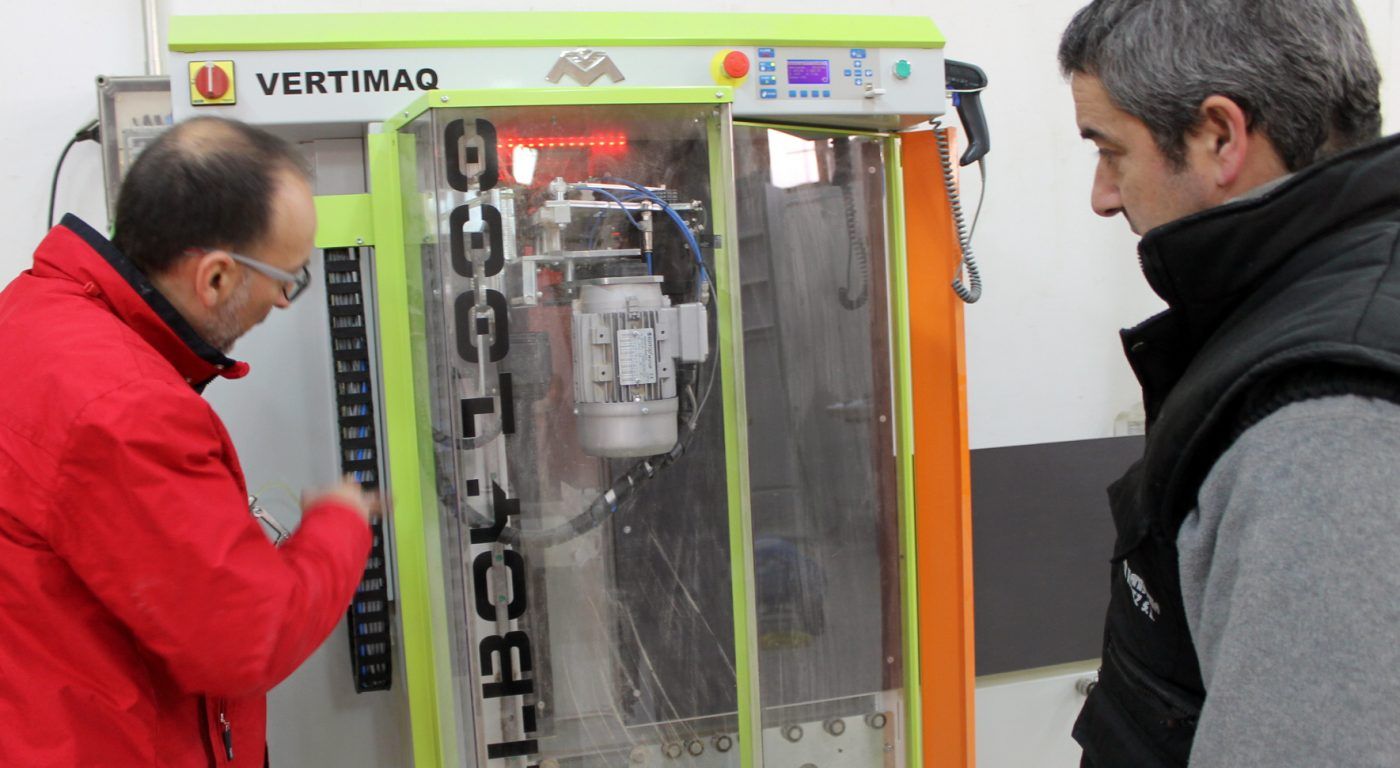VERTIMAQ fabrica centros de mecanizado para la pequeña carpintería