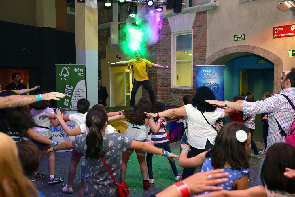 “FuTUro se escribe con TÚ”