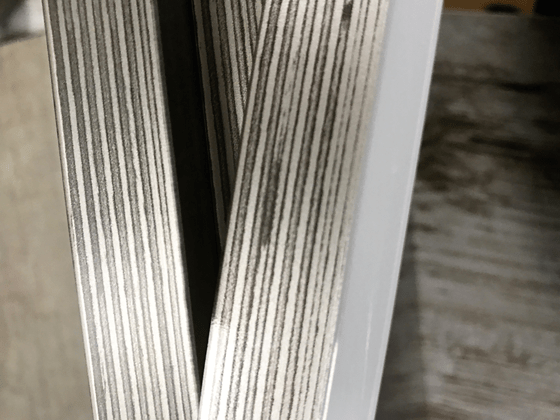 Nuevo canto contrachapado marino metálico de SERVICANTO