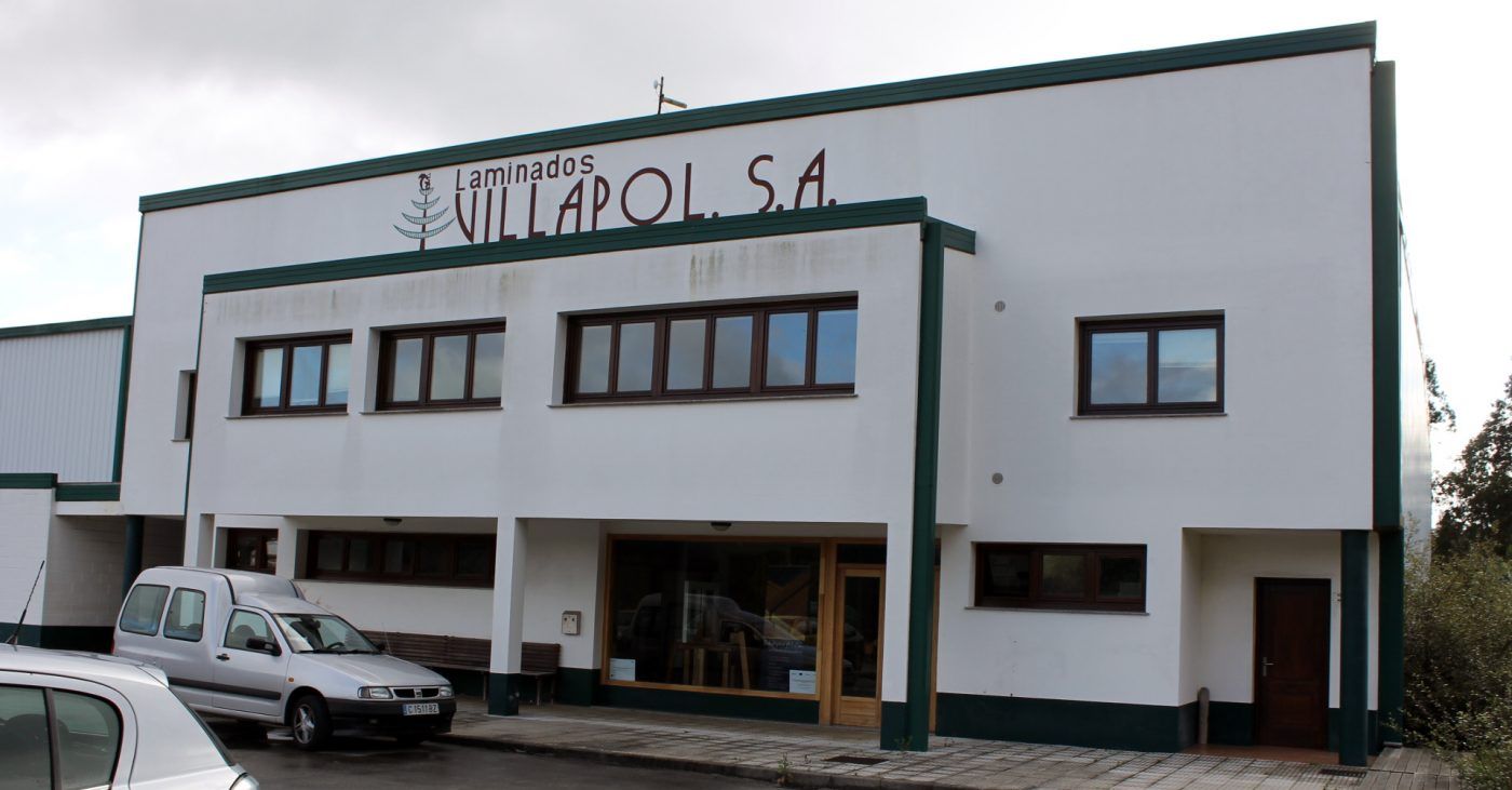 MADERAS VILLAPOL lleva a China su primer barco de madera de pino en rollo