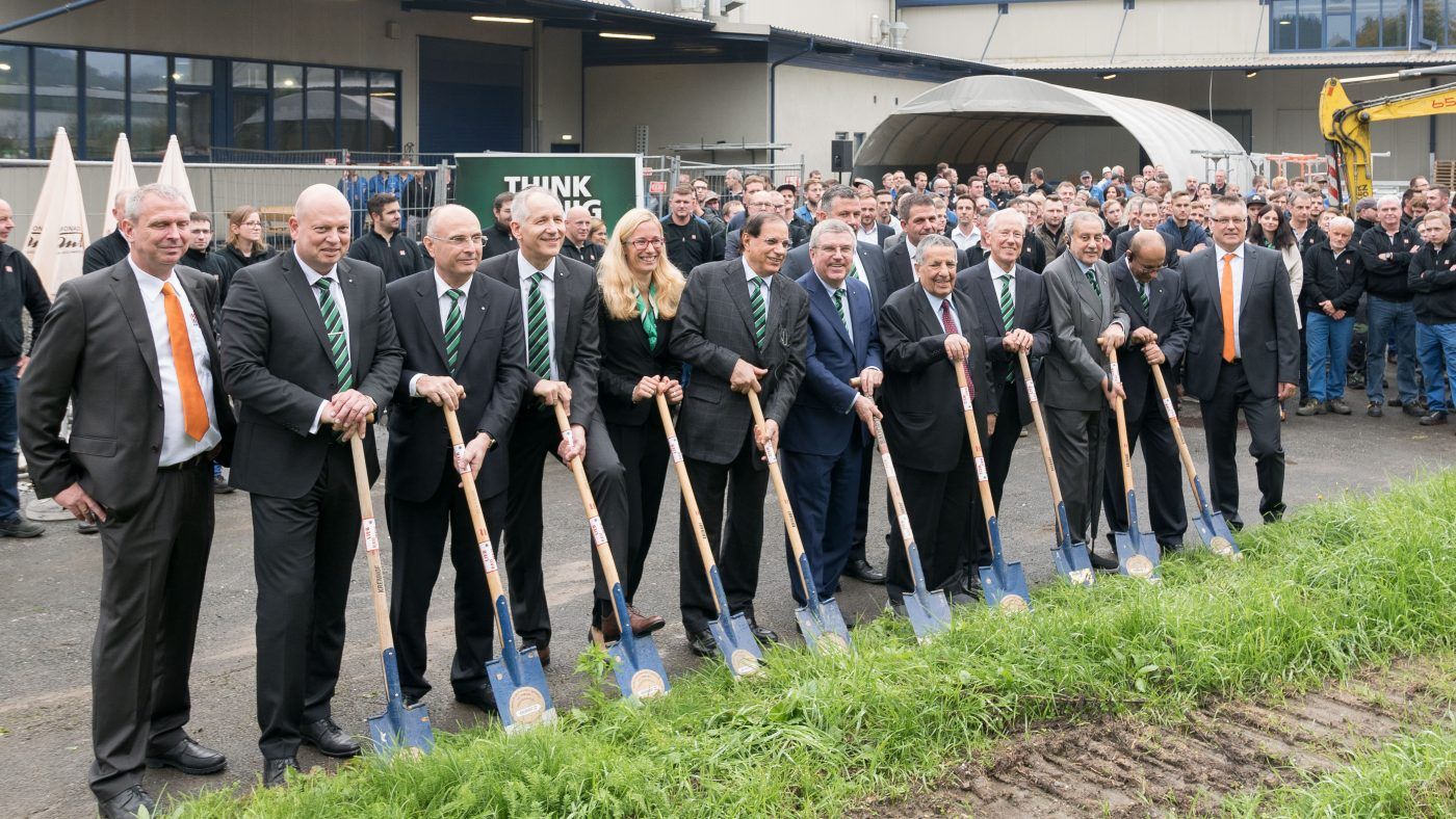 Importante inversión del Grupo WEINIG en la planta de producción de HOLZ-HER