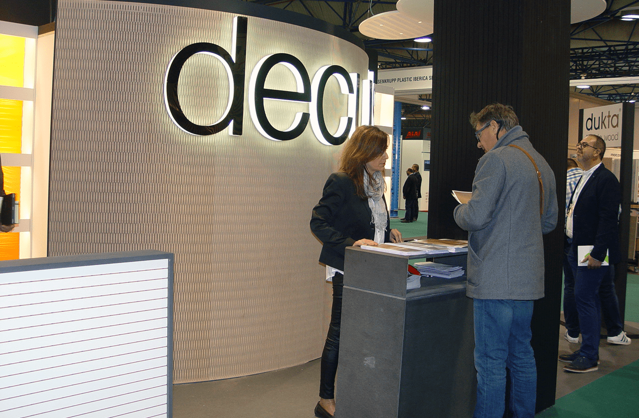 DECUSTIK se erige en especialista en paneles de absorción acústica