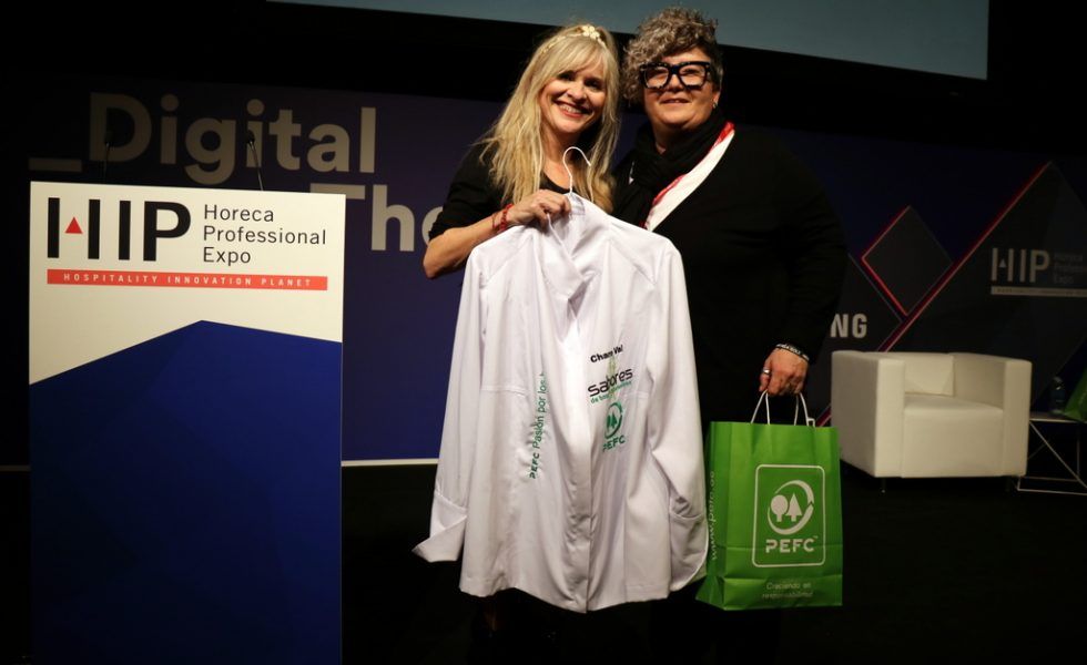 La cocina sostenible de Charo Val y los productos forestales certificados en HIP 2019