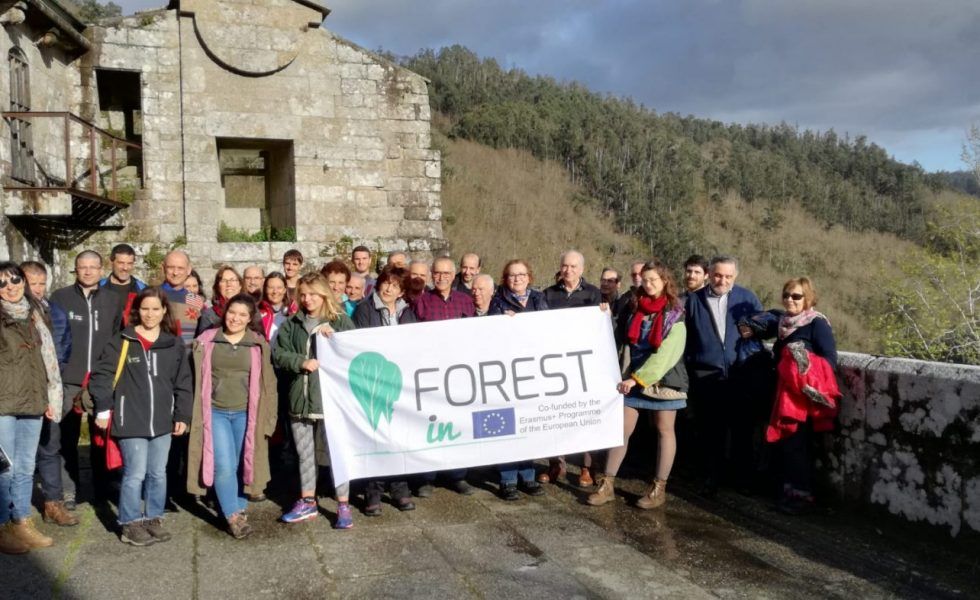 La Asociación Forestal de Galicia y FSC impulsan la educación forestal