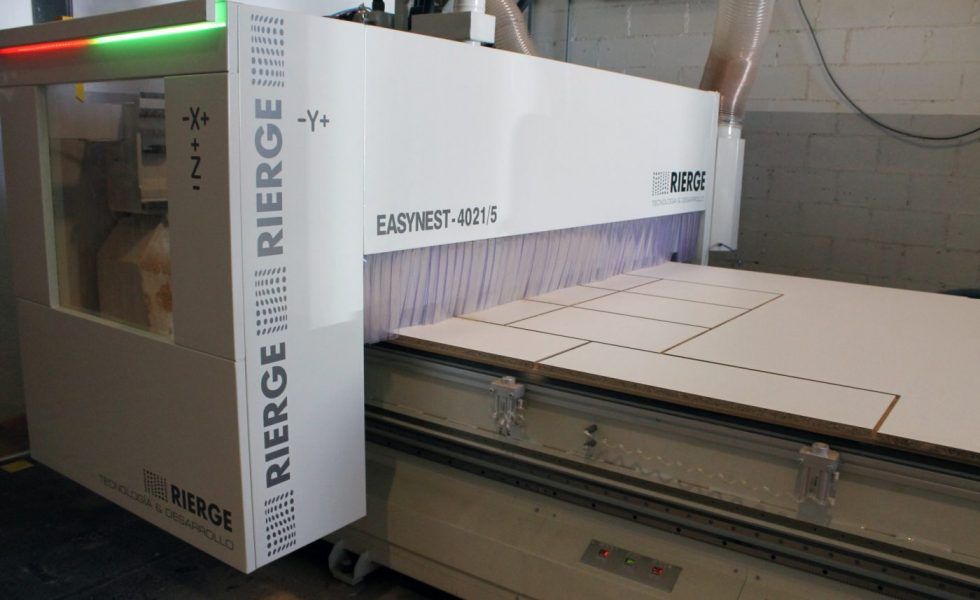 EBANISTERIA CORCOBADO confía su futuro a RIERGE