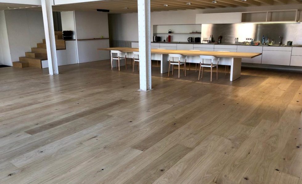 Raw, Old y Home, tres colecciones de tarima de madera de GABARRO