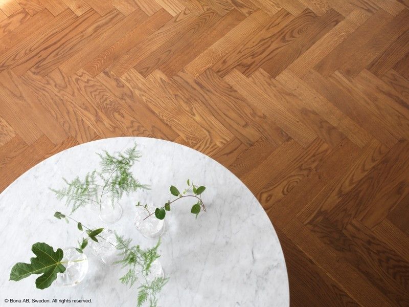 Los barnices al agua de BONA, una gran opción para los suelos de madera