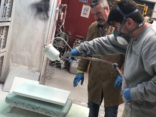 La Escuela de la Madera de Encinas Reales realizará cursos sobre carpintería, muebles o barnices