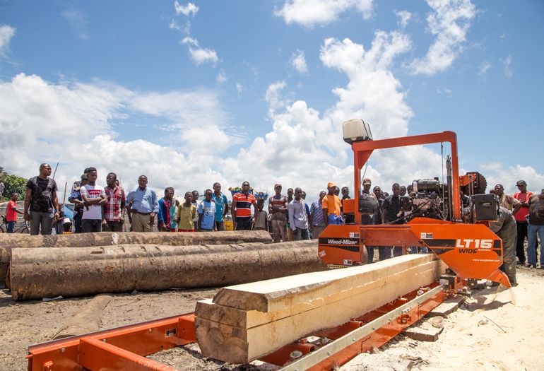 WOOD MIZER presenta el aserradero LT15CLASSIC WIDE