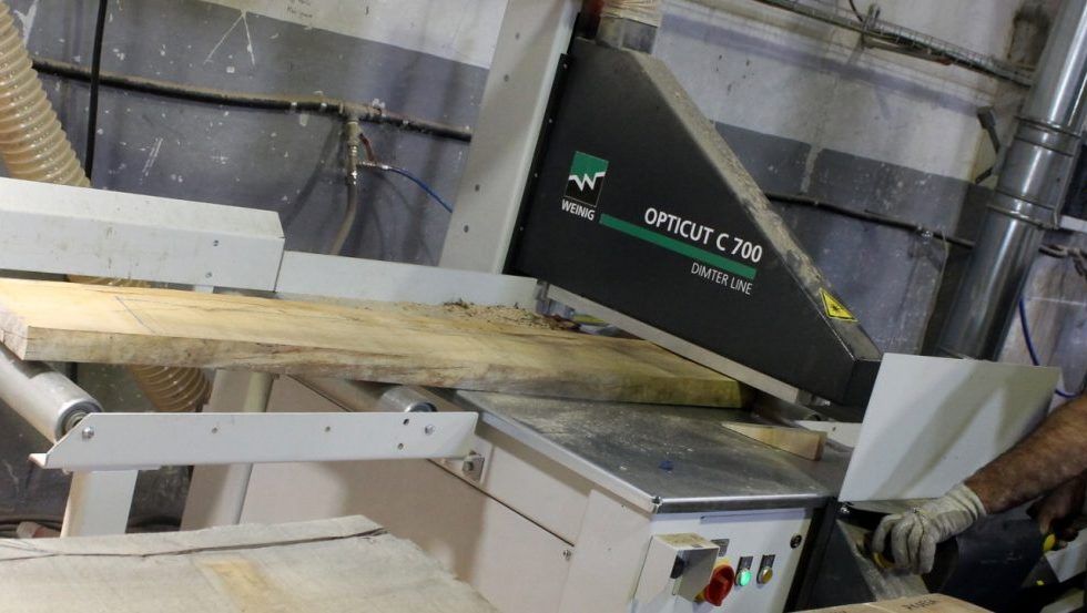 BARBIUR aumenta productividad y seguridad con una tronzadora DIMTER