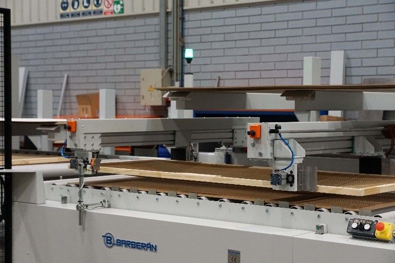 BARBERAN entrega una solución optimizada para el ensamblaje de puertas
