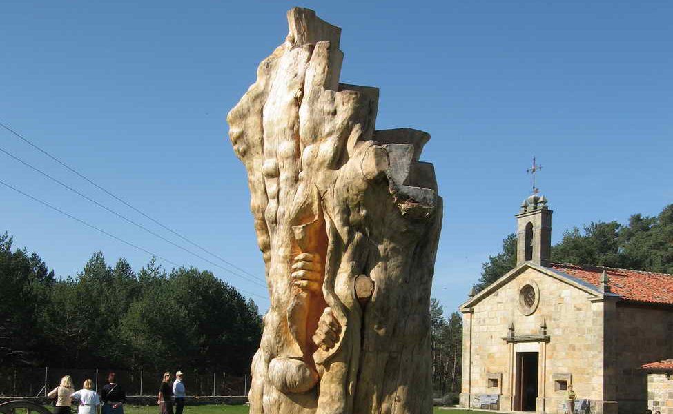 La talla de la Reina Juana llega a Madrid