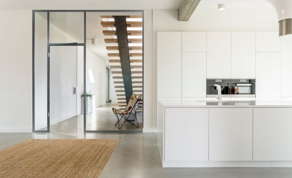 Sistema de bisagras TECTUS Glass de SIMONSWERK