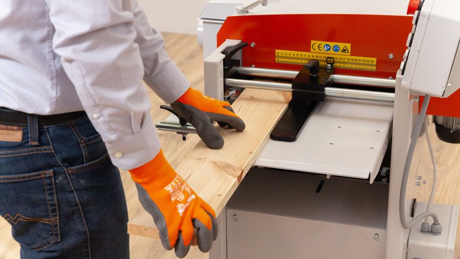 WOOD-MIZER lanza la moldurera y cepillo de dos caras MP200