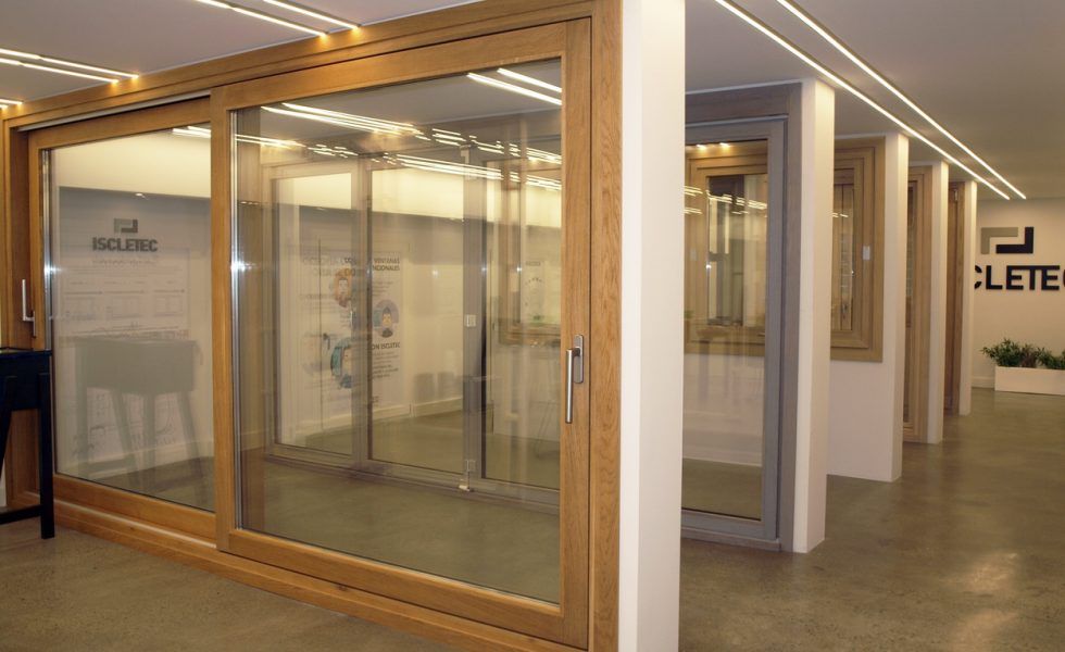 ISCLETEC presenta su nueva showroom