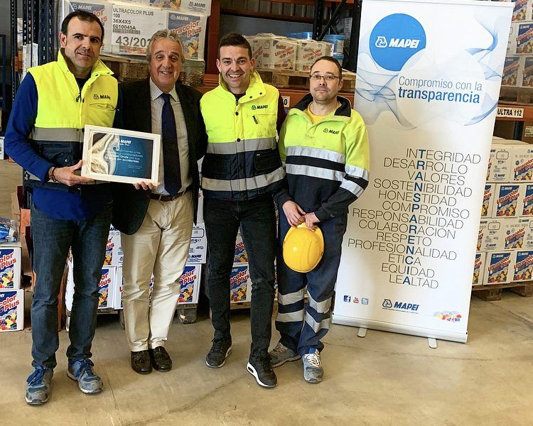 La delegación de MAPEI de Onda recibe el «Premio a la Cultura de la Prevención»