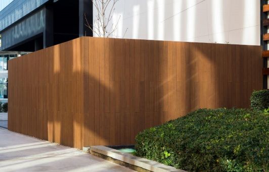 Tarima de bambú DASSO, una solución de GABARRO para exteriores