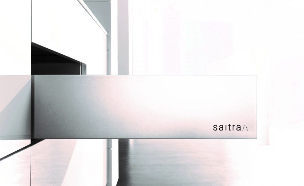 Cajones GRASS en las cocinas SAITRA