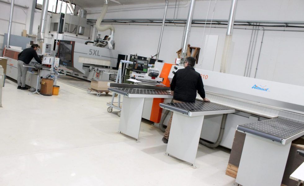 AIRMATIC le ofrece la minifábrica 4.0