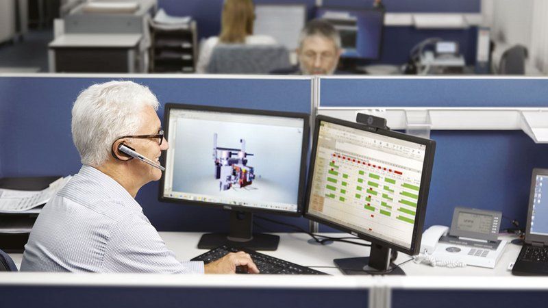 HOMAG garantiza una ayuda inmediata y personalizada con intelliServiceNet y TeleServiceNet