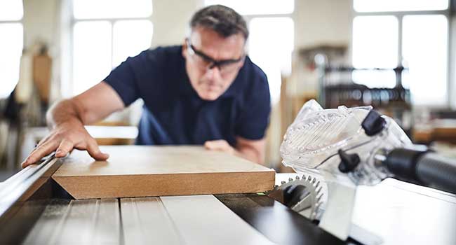 Nueva sierra circular de mesa FESTOOL TKS 80 con tecnología AIM SawStop