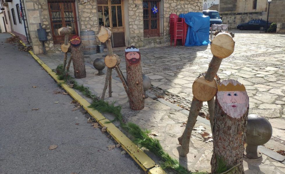 Adornos navideños sostenibles y naturales