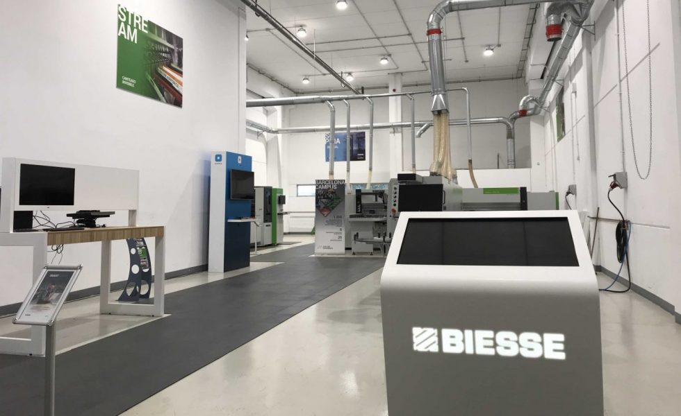 Conoce en detalle una fábrica inteligente con SMARTACTION