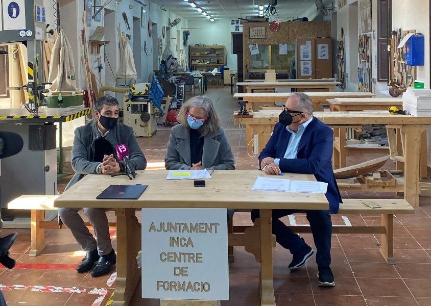 Baleares impulsa la formación de jóvenes en el sector de la madera