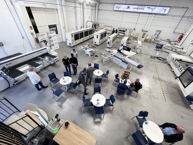 MILANO mantendrá un showroom permanente de maquinaria SCM