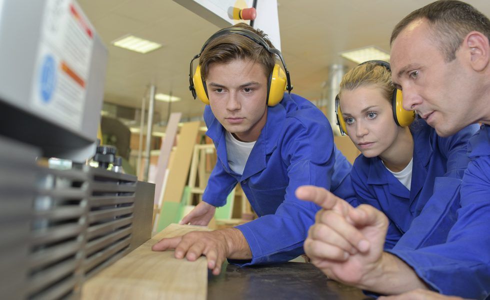 No es solo un mundo de hombres: el cambio en el sector de maquinaria