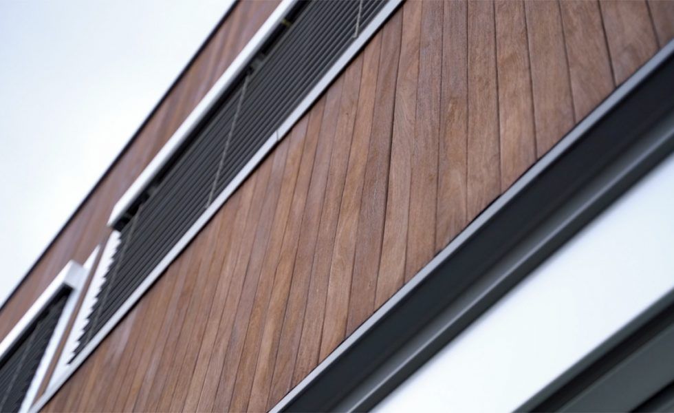 Jordi Simó: “Con RUBIO® WOODCREAM la madera de nuestras fachadas ha renacido”