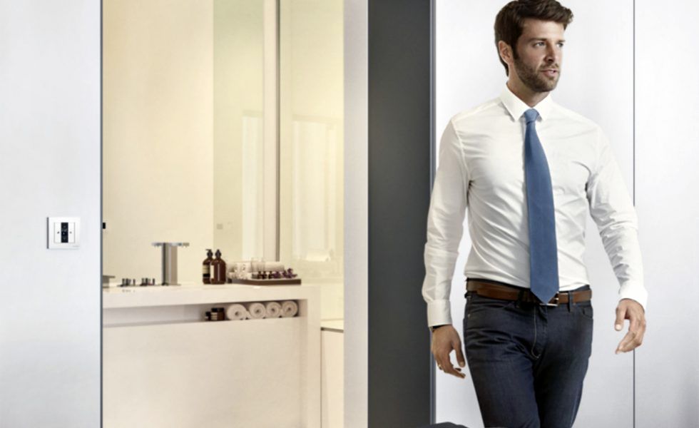 Experiencia Smart Hotel, con la tecnología ABB y NIESSEN