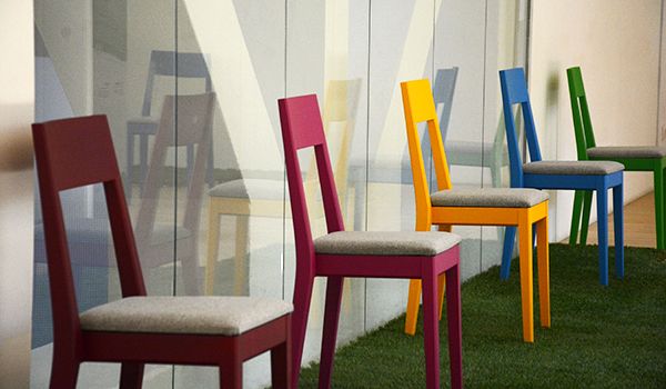 Exposición: Una silla, un objetivo