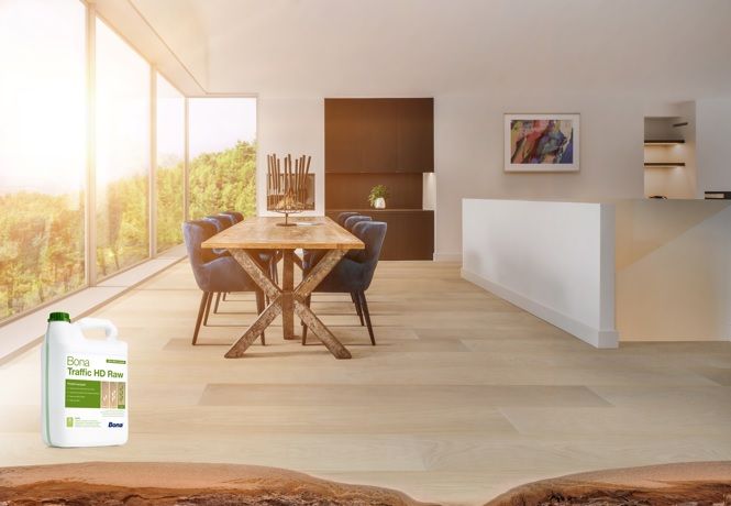 BONA lanza el barniz más natural de su gama, Bona Traffic HD Raw