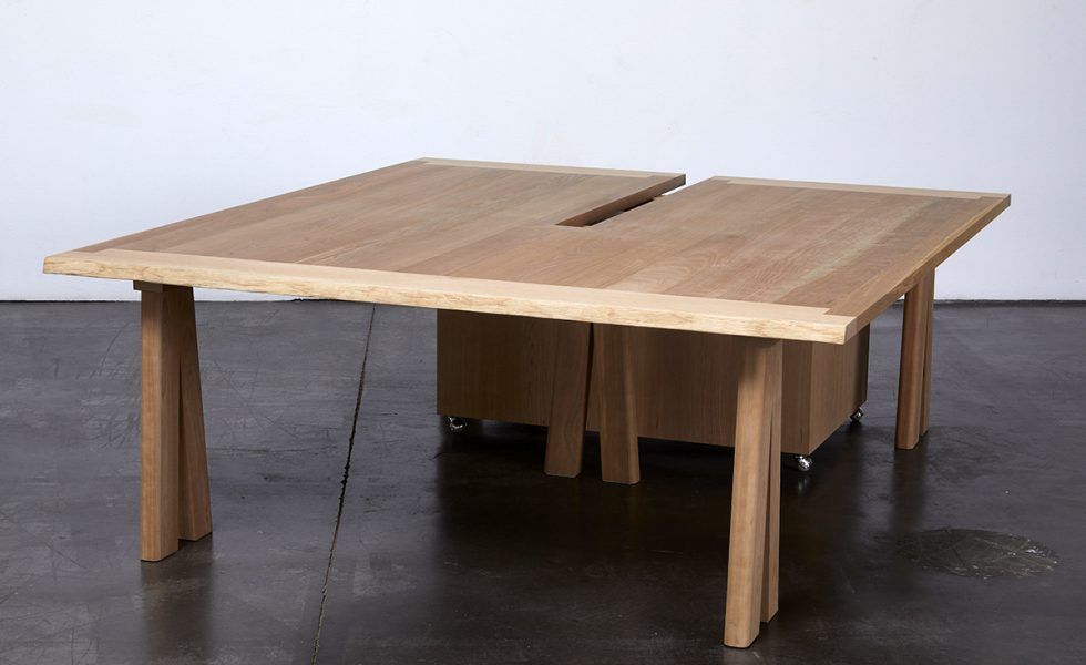 Mesa “Estudi”, by Enric MIRALLES