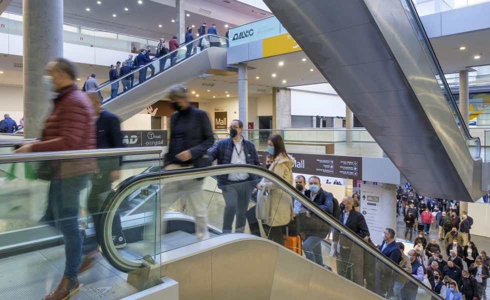 FIMMA + Maderalia 2022 supera las cifras prepandemia con un 10 % más de visitantes y la recuperación del comprador internacional
