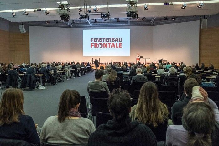 Amplio programa complementario a la FENSTERBAU FRONTALE