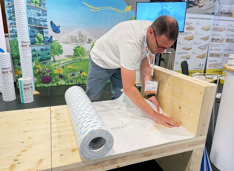 WETGUARD: Lámina autoadhesiva y transparente de SIGA