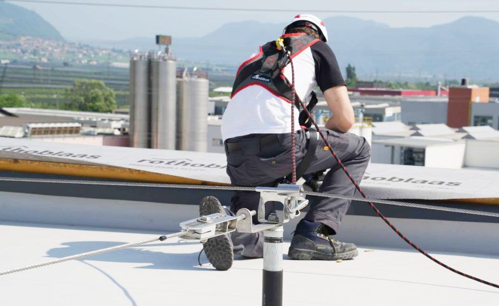 Folleto ROTHOBLAAS de productos para la seguridad en obra