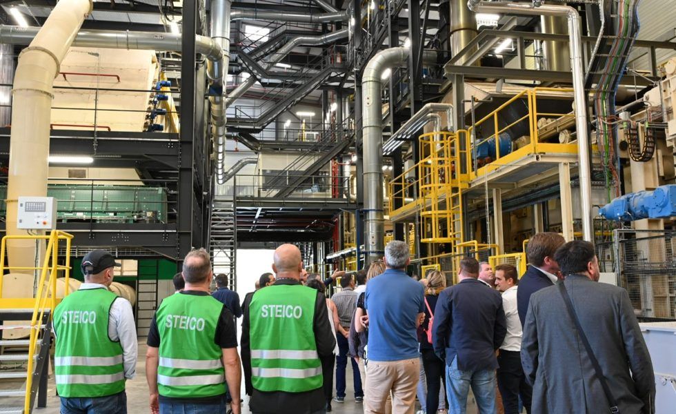 STEICO aumenta la capacidad de producción de aislantes rígidos de fibra de madera