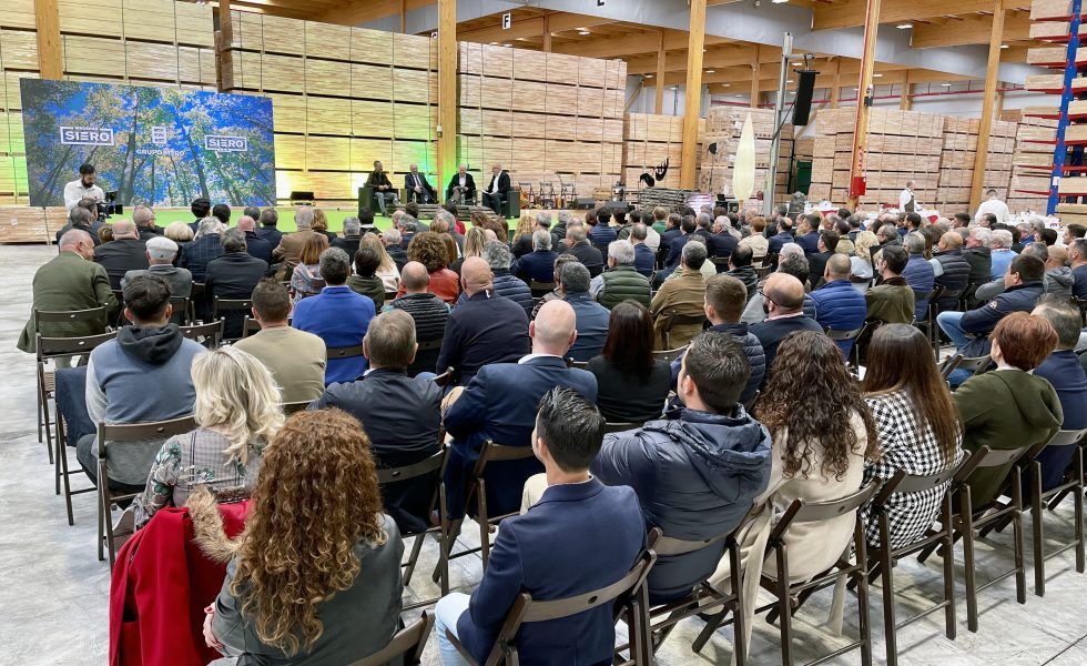 Grupo SIERO inaugura con autoridades, amigos y empleados su nuevo almacén