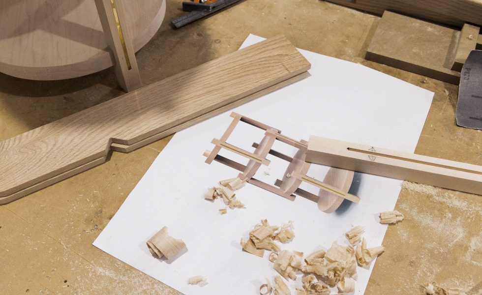 AHEC presenta la exposición “Slow furniture for fast change”